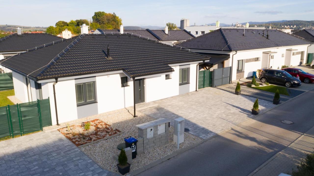 Royal House Trencin Villa Екстериор снимка