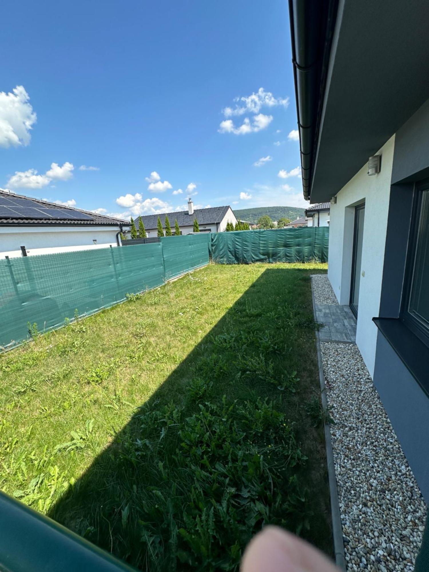 Royal House Trencin Villa Екстериор снимка